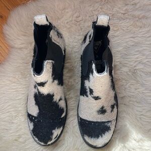 John Fluevog x Anna Sui ankle boots in excellent condition